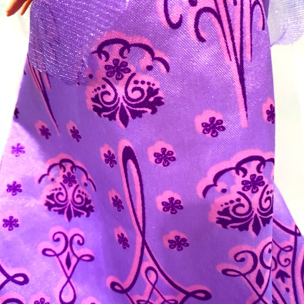 DISNEY VINTAGE 2007 COLLECTABLE RAPUNZEL DOLL by MATTEL - Picture 7 of 11